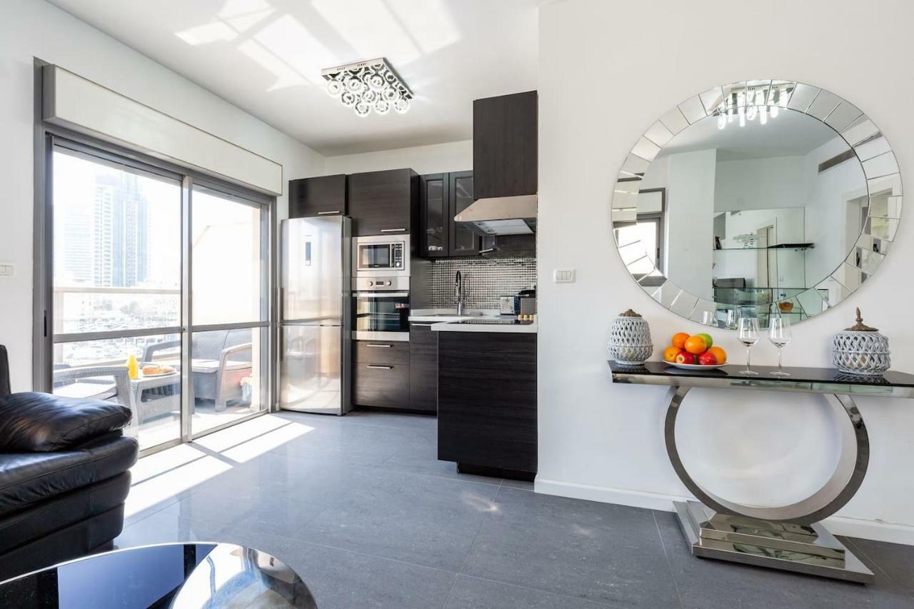 Bnbisrael Apartments - Hakovchim Miroir Tel Aviv Exterior photo