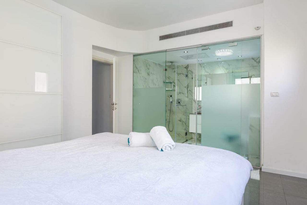 Bnbisrael Apartments - Hakovchim Miroir Tel Aviv Exterior photo